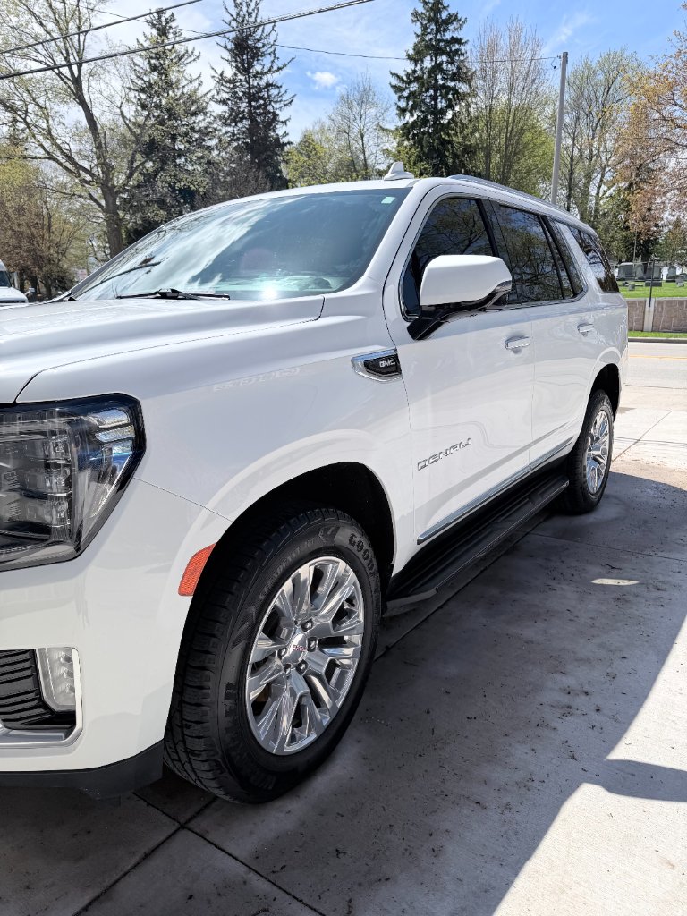 GMC Denali Exterior