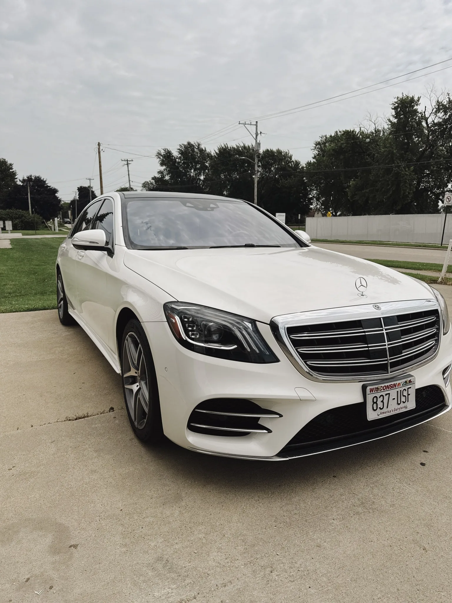 Mercedes exterior detail